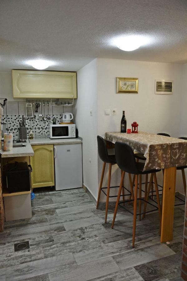 Tena Apartment